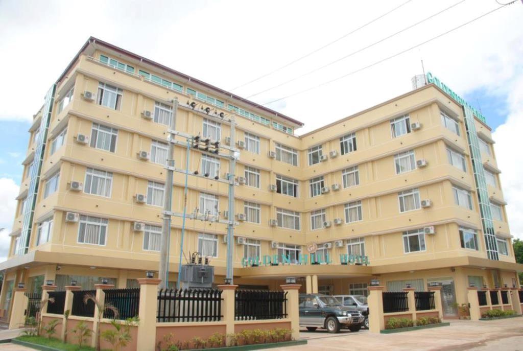 Golden Hill Hotel - Lashio Exterior foto